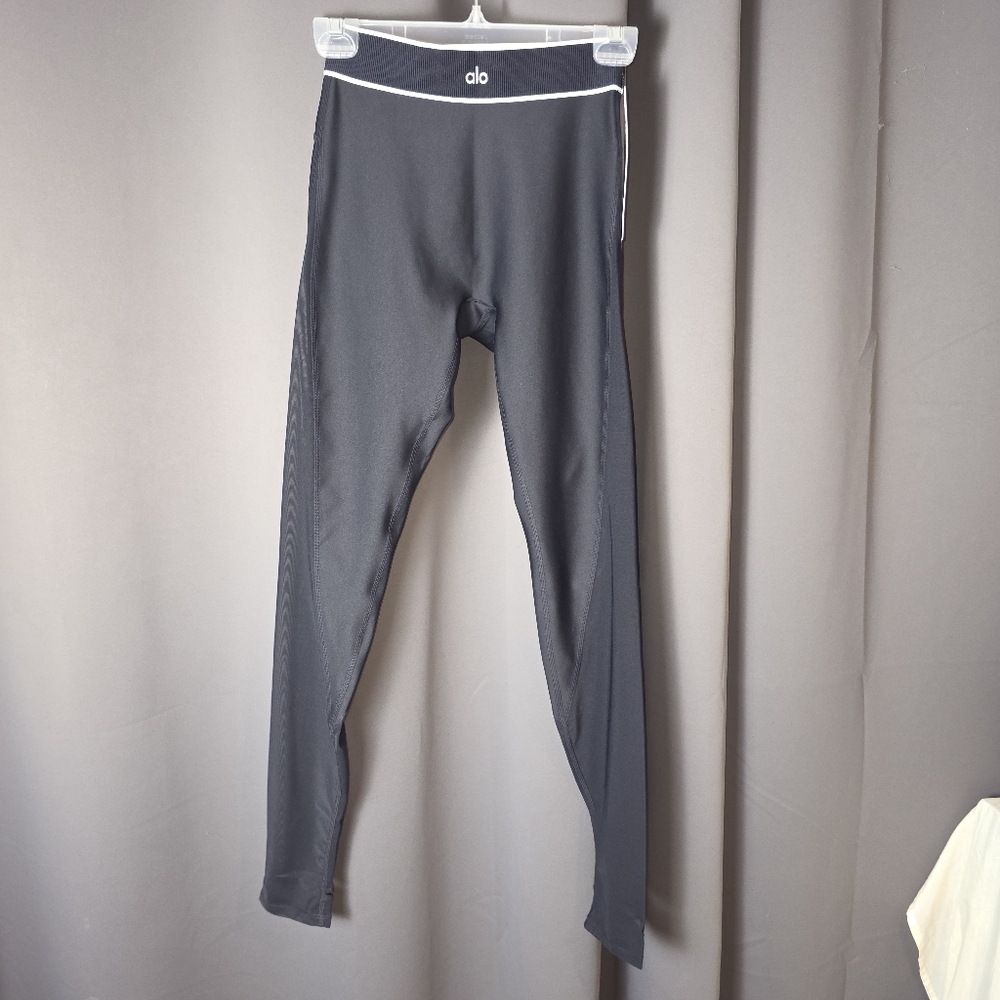 Alo Yoga Airlift Mesh Legging Womans Small NWT Black High Waist Darling Tight